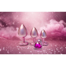 Carregar imagem no visualizador da galeria, Conjunto 3 plugs anais em metal roda com brilhantes em coração - Pearl pink plug set