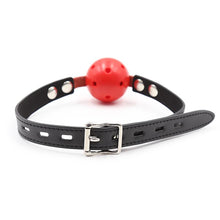 Carregar imagem no visualizador da galeria, Mordaça com bola respirável e cadeado - 4,4cm - Lo king ball gags - Latetobed