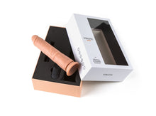 Carregar imagem no visualizador da galeria, Vibrador Ultra-Realista Recarregável com Comando e Movimento de Rotação - 21cm - R8 - Virgite