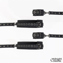 Carregar imagem no visualizador da galeria, Restrição pulsos e coxas - Cuffs & thigh hogtie set - Midnight Desires