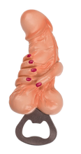 Carregar imagem no visualizador da galeria, Abre-caricas com íman em forma de pénis com mão - Willy with hand