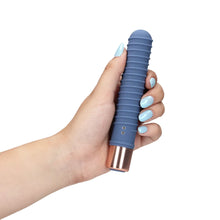 Carregar imagem no visualizador da galeria, Mini vibrador com textura - Azul - Ribbed Mini Vibrator - Loveline