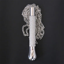 Carregar imagem no visualizador da galeria, Chicote prateado - Rhinestone handle chain tassel flogger - Latetobed