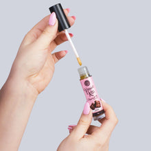 Carregar imagem no visualizador da galeria, Batom efeito vibração para sexo oral com aroma a Brownie - Vibrant Kiss Lip Gloss