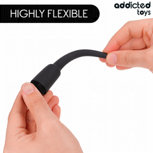 Carregar imagem no visualizador da galeria, Duche anal preto para adaptar na mangueira do chuveiro - Modelo 1 - Universal anal cleaner - Addicted toys