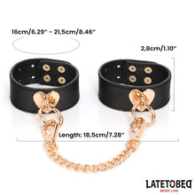 Carregar imagem no visualizador da galeria, Kit BDSM - Mala de luxo com 8 acessórios - Latetobed