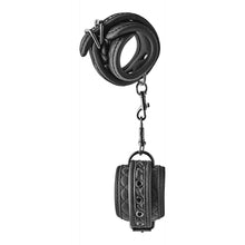 Carregar imagem no visualizador da galeria, Algemas para Pulsos - Pretas - Luxury Fetish - Blaze