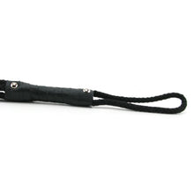 Carregar imagem no visualizador da galeria, Chicote de Cordas - Silk Rope Whip - Fetish Fantasy
