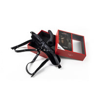 Carregar imagem no visualizador da galeria, Strap-on / Arnês com dildo tamanho L -  VIRGITE