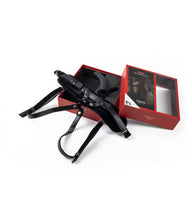 Carregar imagem no visualizador da galeria, Strap-on / Arnês com dildo tamanho M -  VIRGITE