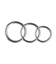 Carregar imagem no visualizador da galeria, Arnês para Dildo com 3 anéis de diferentes tamanhos - Virgite - Cinta Strap-on Universal