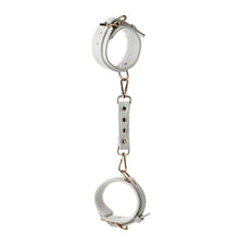 Carregar imagem no visualizador da galeria, Algemas de tornozelos - Brancas - Blaze Elite