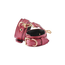 Carregar imagem no visualizador da galeria, Algemas de pulsos - Vermelhas - Blaze Elite