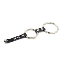 Carregar imagem no visualizador da galeria, Anel Pénis Duplo em Metal