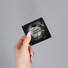 Carregar imagem no visualizador da galeria, Gel estimulante com efeito vibratório - 2ml - STRONG - Secret Play