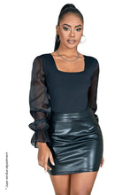 Carregar imagem no visualizador da galeria, Body preto de manga comprida - Paris Hollywood
