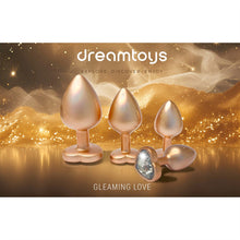 Carregar imagem no visualizador da galeria, Conjunto 3 plugs anais em metal dourados com brilhantes em coração - Pearl gold plug set

