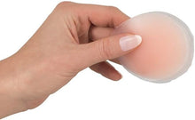 Carregar imagem no visualizador da galeria, Tapa mamilos em silicone - Bege - Cottelli Collection
