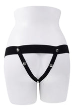 Carregar imagem no visualizador da galeria, Strap-on oco castanho - 14 cm - Our first hollow strap-on - Selopa
