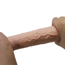 Carregar imagem no visualizador da galeria, Vibrador realístico bege - 22.3 cm - Osric - Pretty Love
