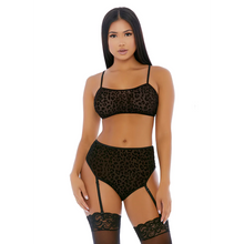 Carregar imagem no visualizador da galeria, Conjunto top e cueca preto com cinta-liga - Lust
