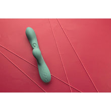 Carregar imagem no visualizador da galeria, Vibrador vaginal com pulsação interna e com estimulador de clitóris por ondas de pressão - Verde -  Pulse wave - Loveline
