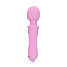 Carregar imagem no visualizador da galeria, Estimulador / Varinha - Small wand vibrator - Rosa - Loveline
