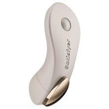 Carregar imagem no visualizador da galeria, Vibrador para cueca - estimulador de clitóris com comando - Little secret - Branco -  Satisfyer
