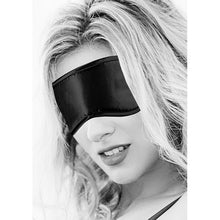 Carregar imagem no visualizador da galeria, Venda preta - Satin eye-mask -  Ouch!

