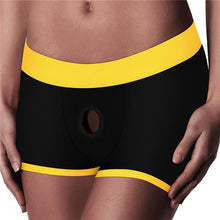 Carregar imagem no visualizador da galeria, Boxer/Arnês para Strap-on - M/L - Horny Strapon Shorts - Lovetoy
