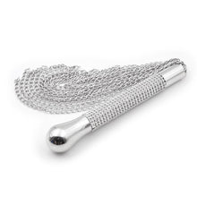 Carregar imagem no visualizador da galeria, Chicote prateado - Rhinestone handle chain tassel flogger - Latetobed
