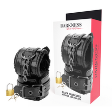 Carregar imagem no visualizador da galeria, Algemas para pulsos com cadeado - Black handcuffs with fur and padlock - Darkness
