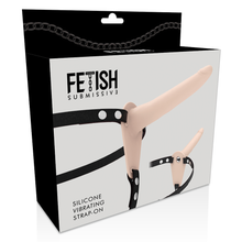 Carregar imagem no visualizador da galeria, Strap-on com vibração - 15,5cm - Recarregável - Bege - Silicone Vibrating Strap-On - Fetish Submissive
