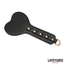 Carregar imagem no visualizador da galeria, Kit BDSM - Mala de luxo com 8 acessórios - Latetobed
