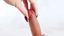 Carregar e reproduzir vídeo no visualizador da galeria, Manga extensora para o pénis com vibração e comando - 16cm - Arnold - Mr.Intense
