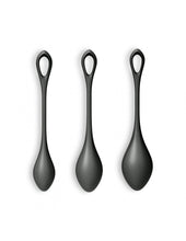 Carregar imagem no visualizador da galeria, Conjunto de 3 bolas vaginais para exercícios pélvicos- Yoni Power 2 - Satisfyer
