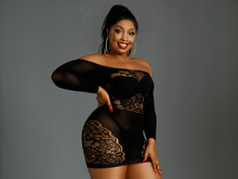 Carregar imagem no visualizador da galeria, Mini vestido com manga comprida - Plus Size - 07 -  Moonlight
