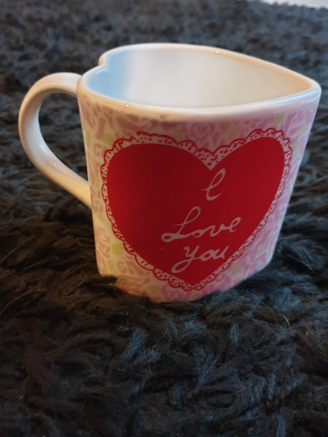 Caneca em Forma de Coração - I Love You